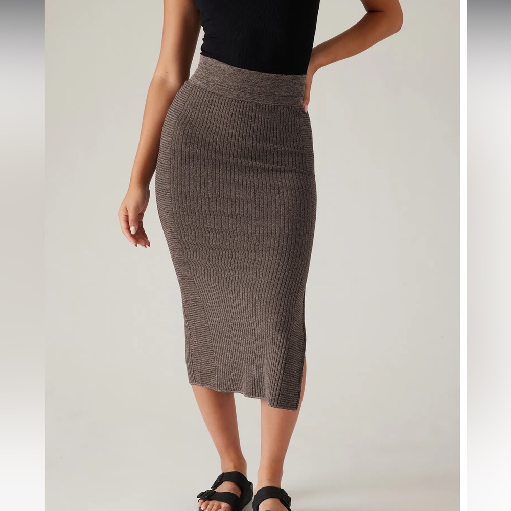 Athleta - LUXE SEAMLESS SKIRT